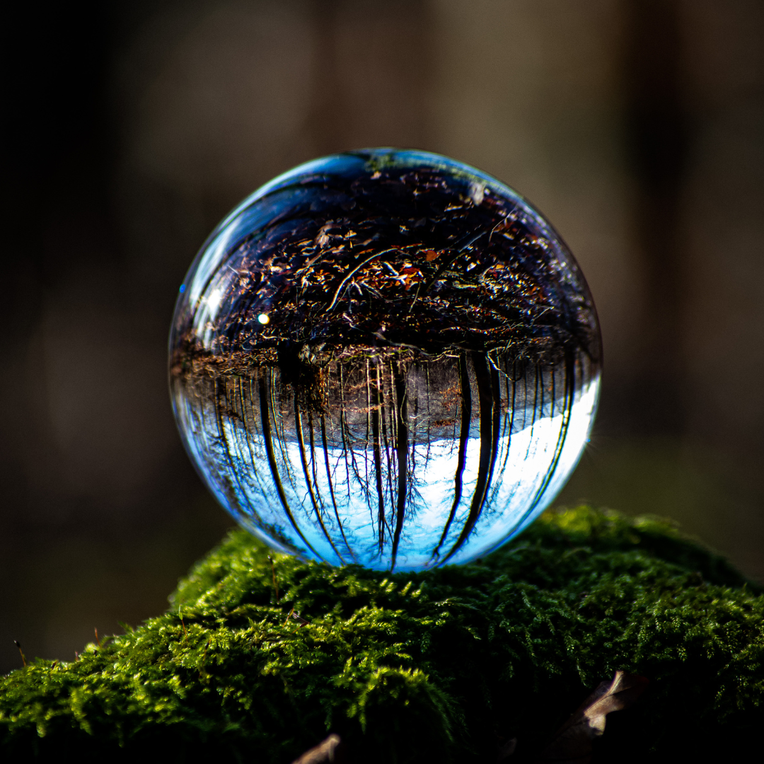 Climate Modelling and Analytics for Urban Heat Risks Mitigation and Adaptation